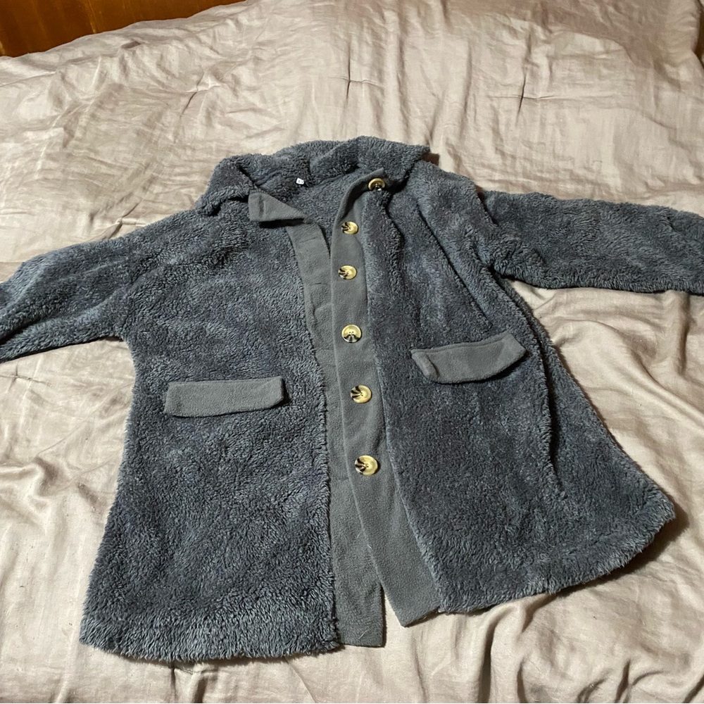 Elegant Gray Women's fleece button up with fake pockets- super warm and cozy